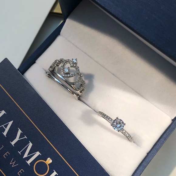 925 Sterling Silver Crown CZ Engagement Ring Set - Picture 7 of 14